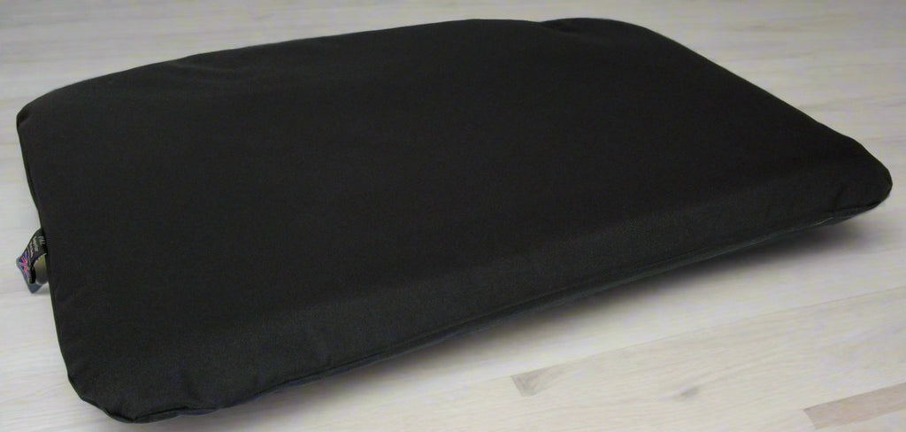 P&L Country Dog Heavy Duty Waterproof Duvet Dog Beds.