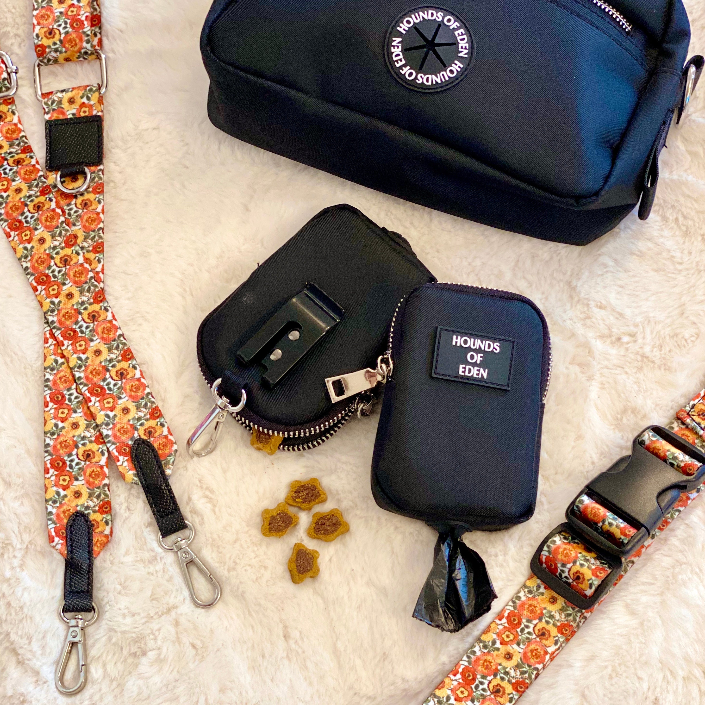 Clip on Dog Treat & Poop bag Pouch - Black - Silver Hardware