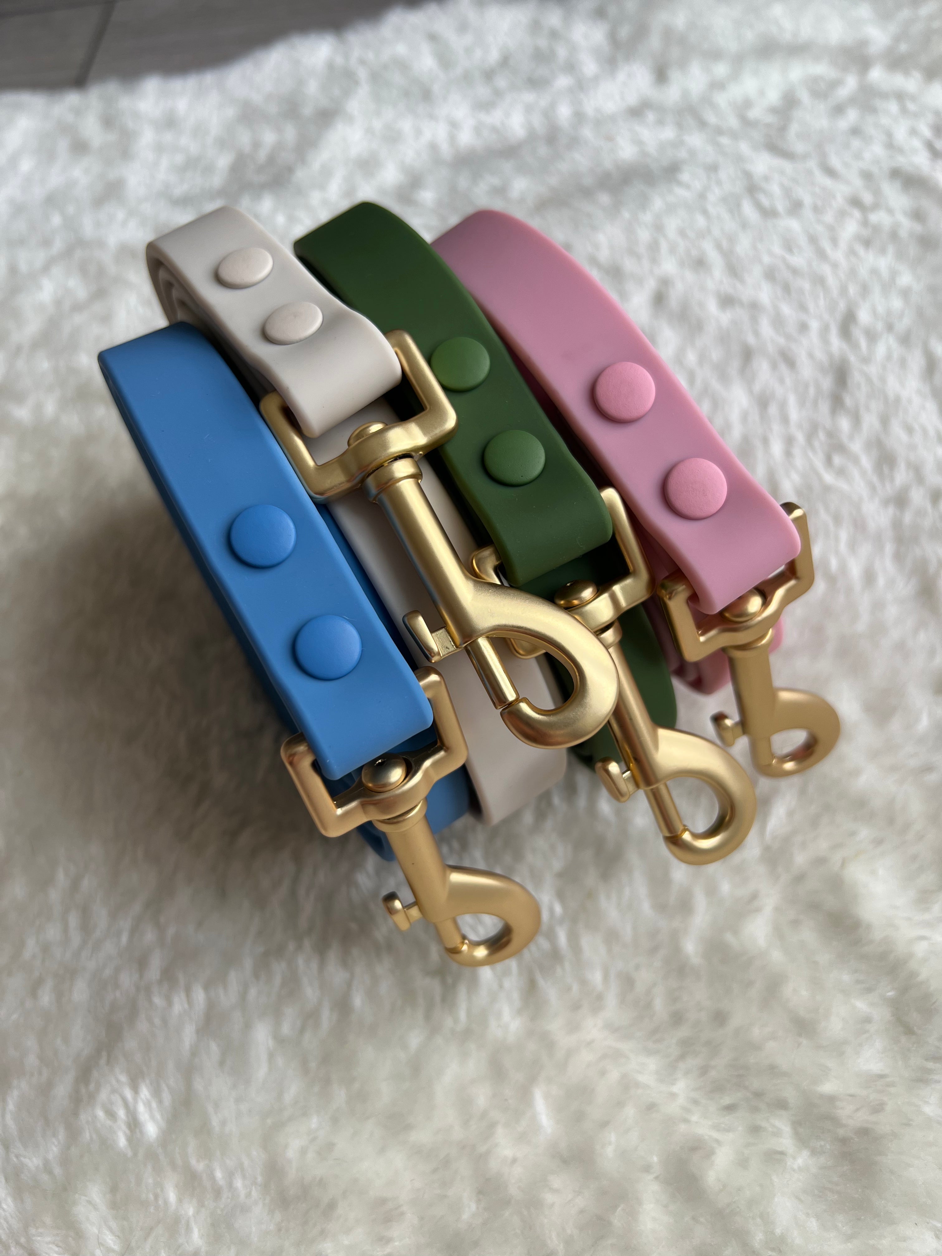 Lichen Blue 'All Weather' Dog Lead